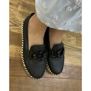 Black leather moccasins loafers workwear office quiet luxury Botero comfort 9